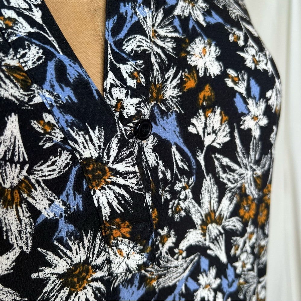 Splendid Black Button Down Blouse With Floral Pri… - image 2